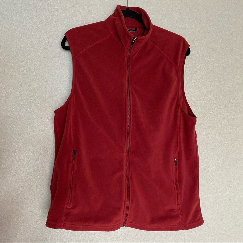 L.L.Bean Men's Red Fleece Vest Mock Neck Size Medium